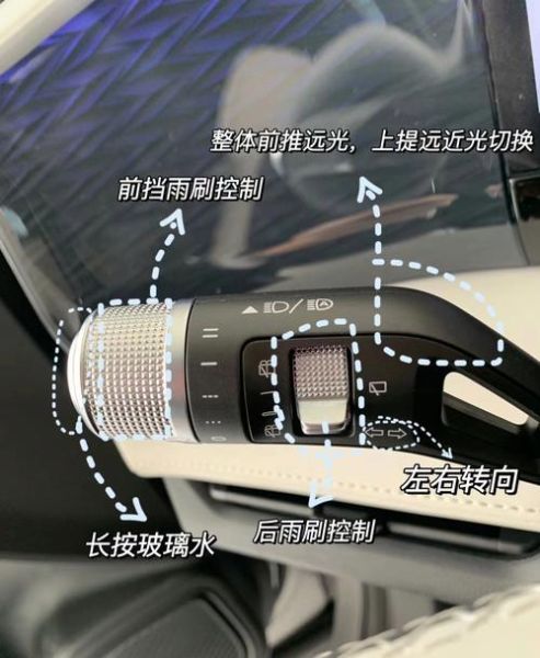15万左右哪些车型配备多功能方向盘?这些方向盘的按键布局和实用性如何?