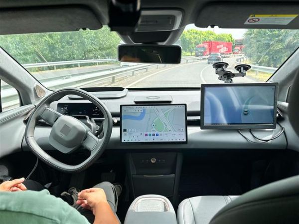 E福顺是否支持自动驾驶辅助,功能实用吗?