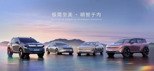 日产N7多媒体系统支持哪些连接方式?