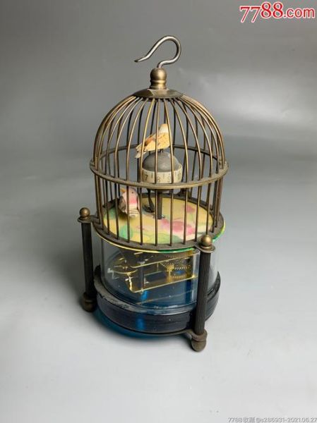 逃出26号鸟笼 逃出26号鸟笼钟表怎么修