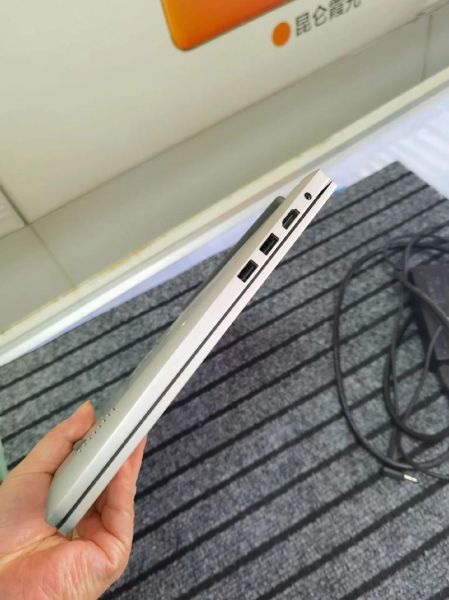 笔记本散热底座 10寸笔记本电脑排行榜